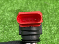 Audi / Q7 / Катушка зажигания