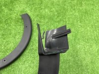 Audi / A6 / Накладка петли багажника