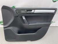 Volkswagen / Touareg / Обшивка двери