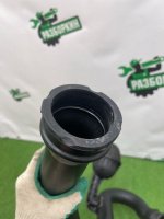 Audi / A6 / Патрубок интеркулера