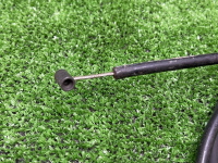 Mercedes-Benz / 190e / Тросик капота