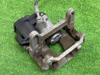 Audi / A6 / Суппорт тормозной