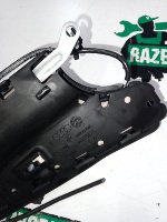 Audi / Q7 / Подушка безопасности в сиденье