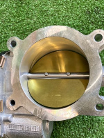 Chevrolet / Tahoe / Дроссельная заслонка