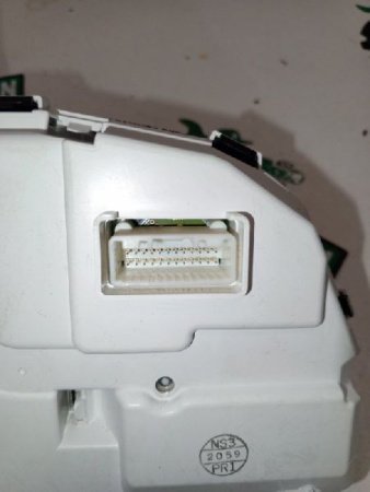 Mitsubishi / Outlander / Панель приборов