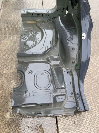 Volkswagen / Tiguan / Крыло