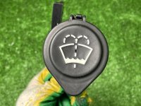 BMW / ALPINA B10 / Горловина бачка стеклоомывателя