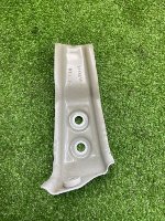 BMW / X5 / Кронштейн крыла