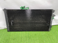 Audi / Q7 / Радиатор кондиционера