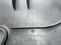 Volkswagen / Touareg / Подкрылок