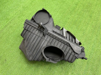 Volkswagen / Touareg / Корпус воздушного фильтра Volkswagen / Touareg / Корпус воздушного фильтра