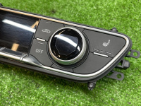 Audi / A5 / Монитор и блок климата