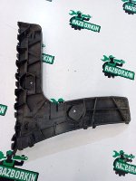 Audi / A6 / Направляющая бампера