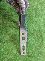 Audi / Q7 / Петля капота