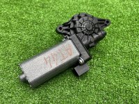 Audi / A4 / Моторчик регулировки высоты сиденья