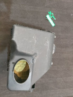 BMW / X3 / Корпус воздушного фильтра