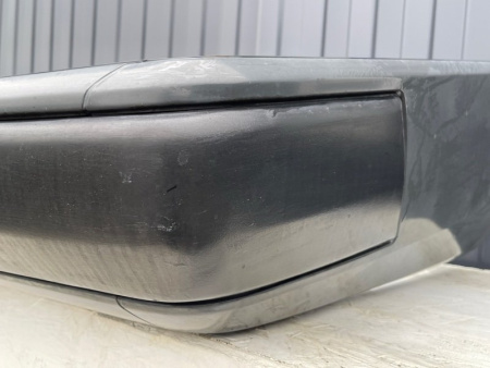 Mercedes-Benz / 260E / Бампер