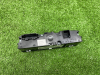 Audi / A6 / Блок климата