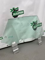 Audi / A7 / Стекло двери