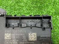 Audi / A5 / Блок управления двери