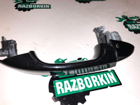 Mercedes-Benz / GLC 250d 4-matic / Ручка двери внешняя