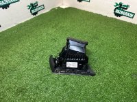 Audi / A6 / Дефлектор обдува салона