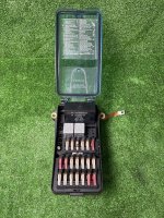 Mercedes-Benz / 190e / Блок предохранителей