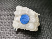Volkswagen / Touareg / Бачок расширительный