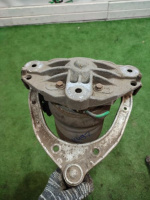 Audi / Q7 / Пневмостойка