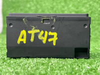 Audi / Q8 / USB Разъем