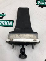 Land Rover / Range Rover Sport / Ограничитель двери