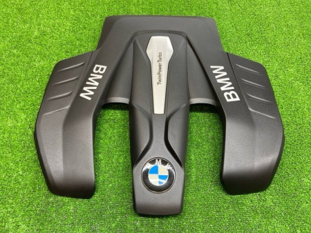 BMW / X5 / Декоративная крышка двигателя