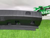 BMW / 7-Series / Накладка замка багажника