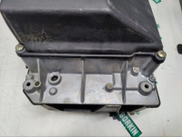 BMW / 5-Series / Корпус блока управления двигателем
