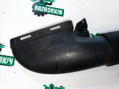 Mercedes-Benz / GLC 250d 4-matic / Патрубок впускной системы