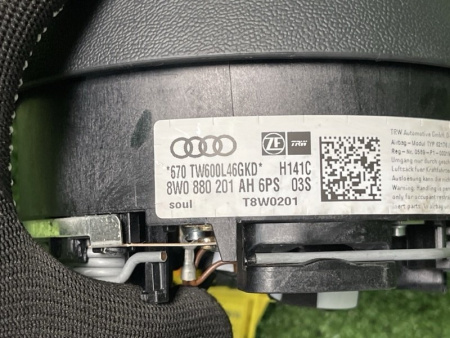 Audi / S5 / Подушка безопасности в руль