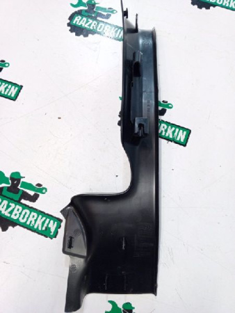 Mercedes-Benz / GLC 250d 4-matic / Накладка порога