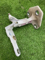 Land Rover / Range Rover / Петля крышки багажника