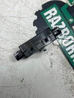 BMW / 7-Series / Заграждающий контур