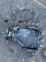 Mercedes-Benz / 190e / Редуктор задний