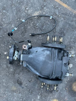 Mercedes-Benz / 190e / Редуктор задний