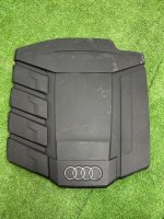 Audi / A6 / Декоративная крышка двигателя
