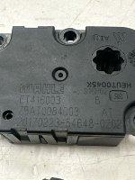 Audi / A5 / Сервопривод заслонок печки