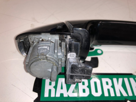 Mercedes-Benz / GLC 250d 4-matic / Ручка двери внешняя