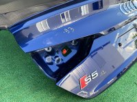Audi / S5 / Крышка багажника