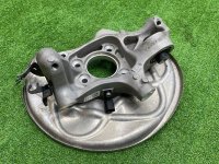 Audi / A4 / Кулак поворотный