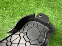 Audi / Q7 / Кожух ГРМ