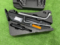 Volkswagen / Touareg / Набор инструментов Volkswagen / Touareg / Набор инструментов