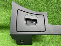 Audi / A7 / Накладка на торпедо