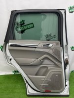 Porsche / Cayenne / Дверь боковая